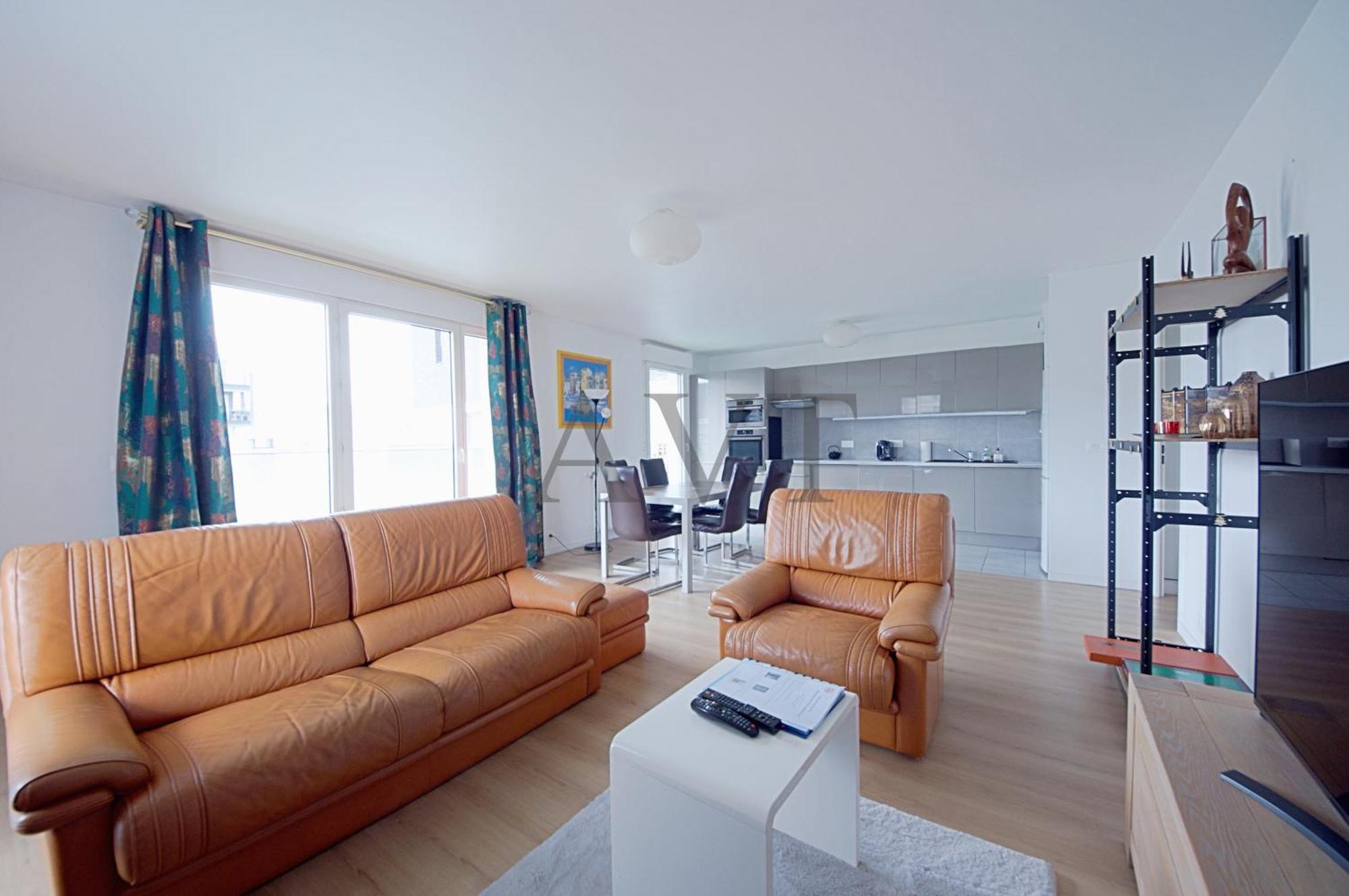 Appartement 87 M2 - 3 Chambres - 6 Personnes - Proche Paris - Parking Gratuit Asnières Kültér fotó