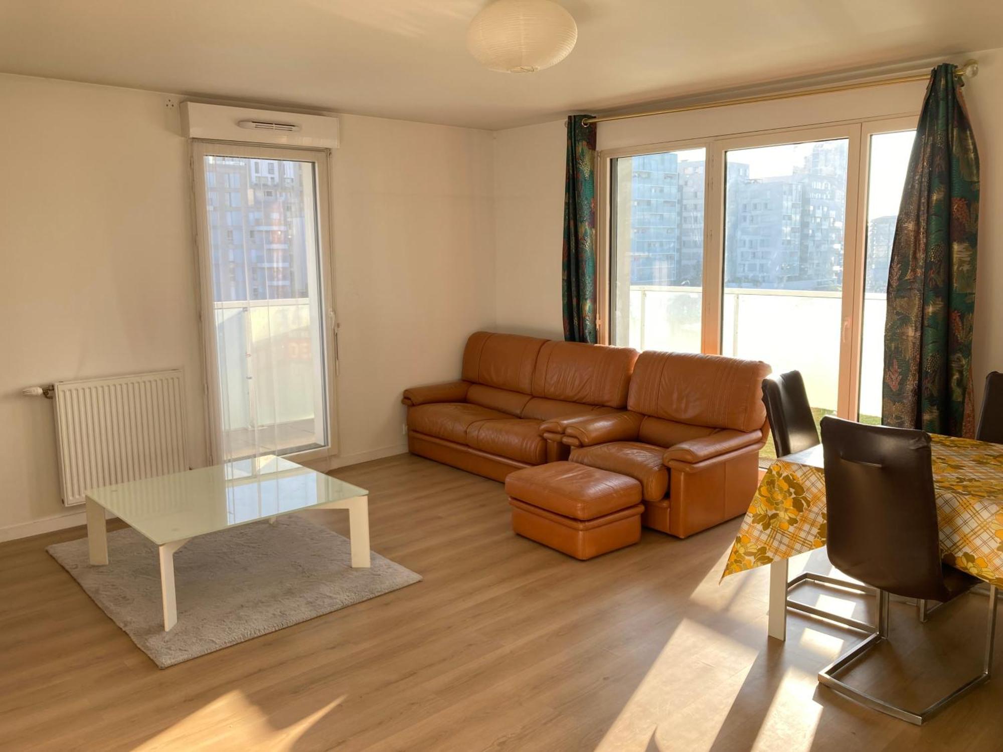 Appartement 87 M2 - 3 Chambres - 6 Personnes - Proche Paris - Parking Gratuit Asnières Kültér fotó